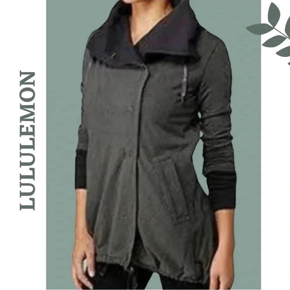 Lululemon Women’s Charcoal and Black Gratitude Wrap Snap Sweater Jacket
Size 6 - Picture 1 of 7